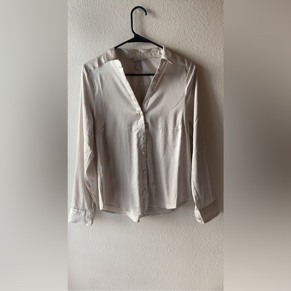 H&M Tops - COPY - H&M Silk Long sleeve shirt!
